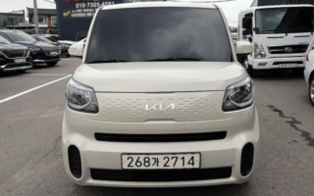 코란도투리스모 중고차 더 뉴 레이 스탠다드 매물 사진 1 - 2022/05 90,517km
