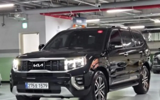 코란도투리스모 중고차 모하비 더 마스터 4WD 플레티넘 매물 사진 3 - 2022/02 88,570km